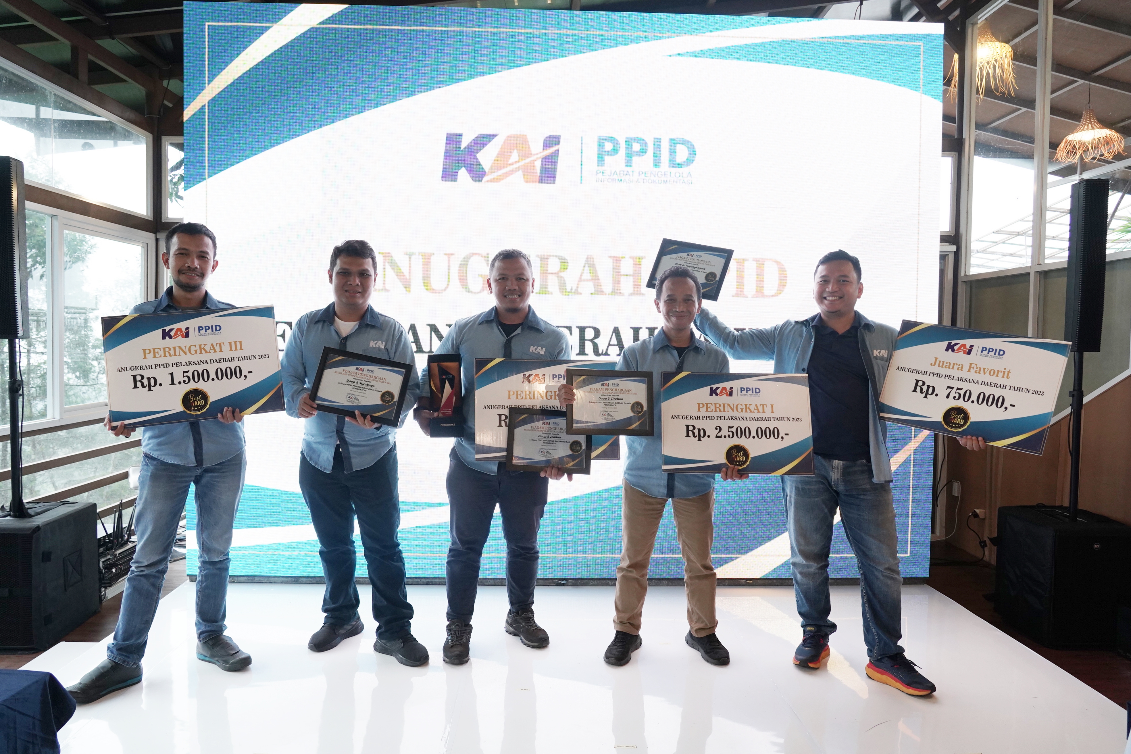 Para penerima penghargaan